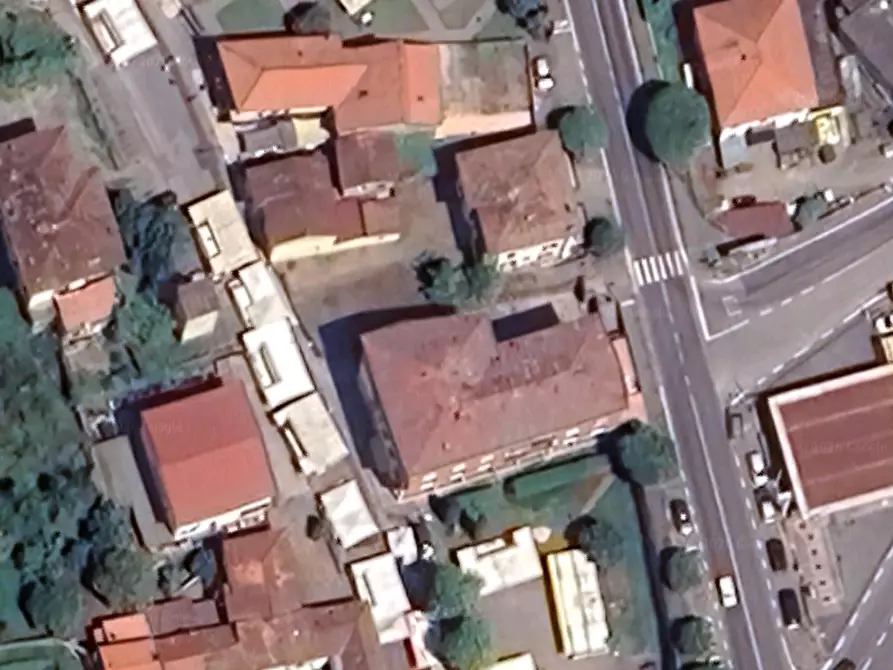 Immagine 23 di Appartamento in vendita  in Via Monsignore Razzoli a Villafranca In Lunigiana