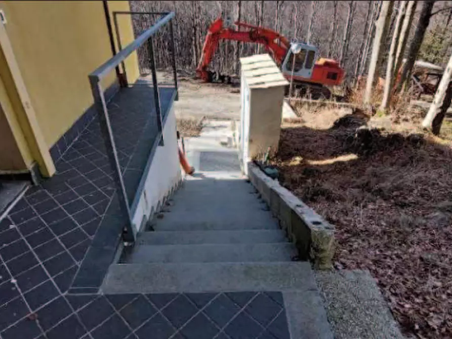 Immagine 11 di Appartamento in vendita  in Località Cerreto a Fivizzano