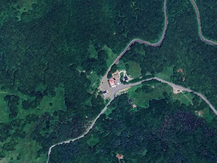 Immagine 20 di Appartamento in vendita  in Località Cerreto a Fivizzano