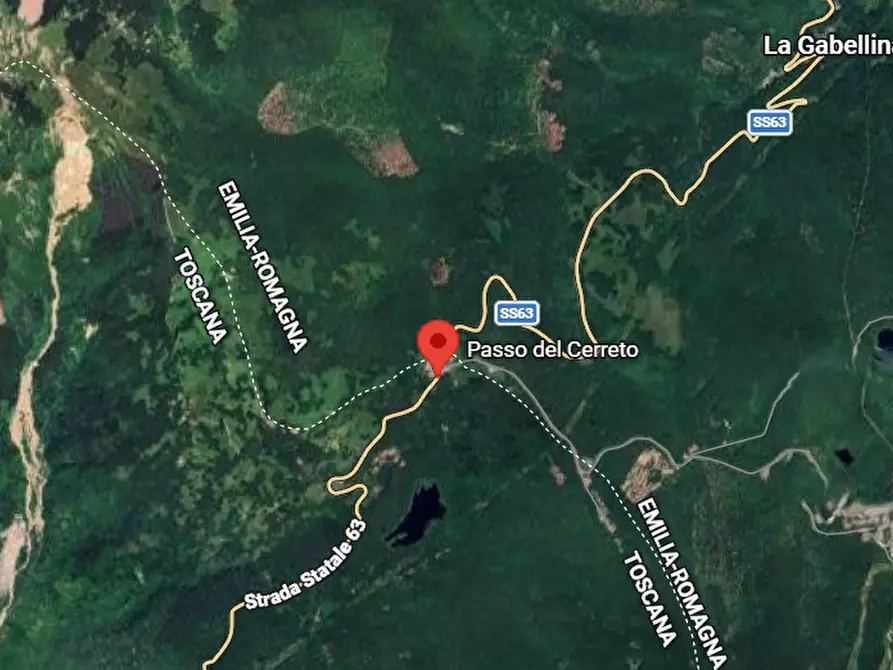 Immagine 24 di Appartamento in vendita  in Località Cerreto a Fivizzano