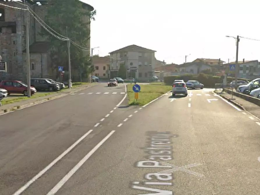 Immagine 5 di Appartamento in vendita  in Via Pastrengo  a Somma Lombardo
