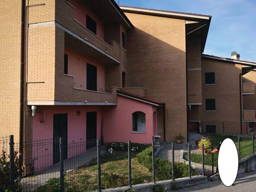 Immagine 1 di Appartamento in vendita  in Via Rossini a Serra Sant'abbondio