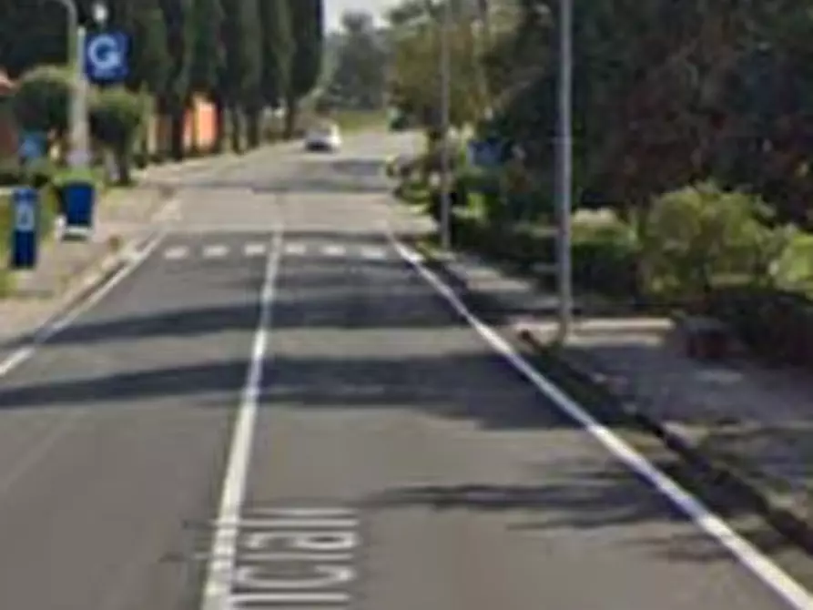 Immagine 6 di Appartamento in vendita  in Via Roma a Terre Roveresche