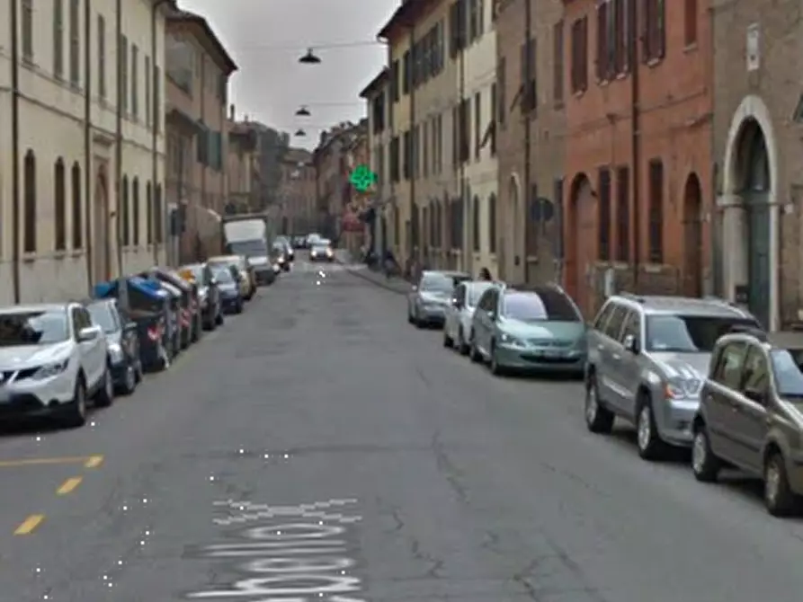 Immagine 11 di Appartamento in vendita  in Via Montebello a Ferrara