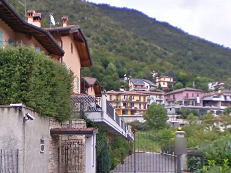 Immagine 3 di Villetta a schiera in vendita  in Via Trento a Lumezzane