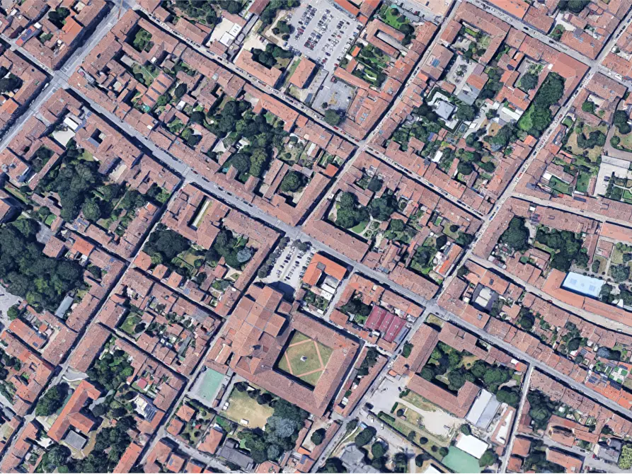 Immagine 13 di Appartamento in vendita  in Via Montebello a Ferrara