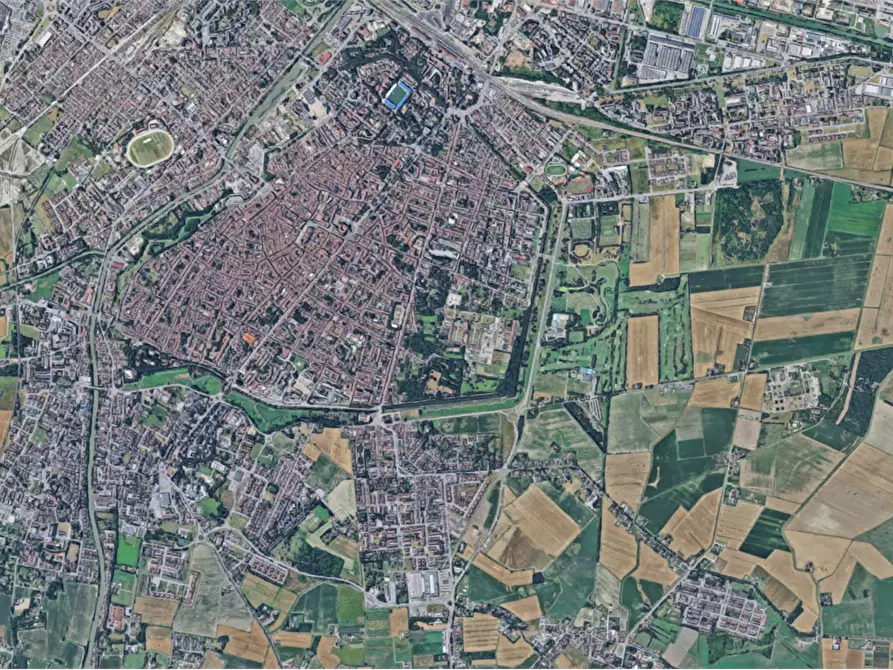 Immagine 16 di Appartamento in vendita  in Via Montebello a Ferrara