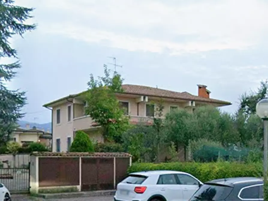 Immagine 2 di Appartamento in vendita  in Via Valtenesi a Mazzano