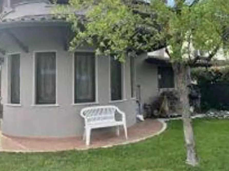 Immagine 2 di Appartamento in vendita  in Str. Montichiari a Ghedi