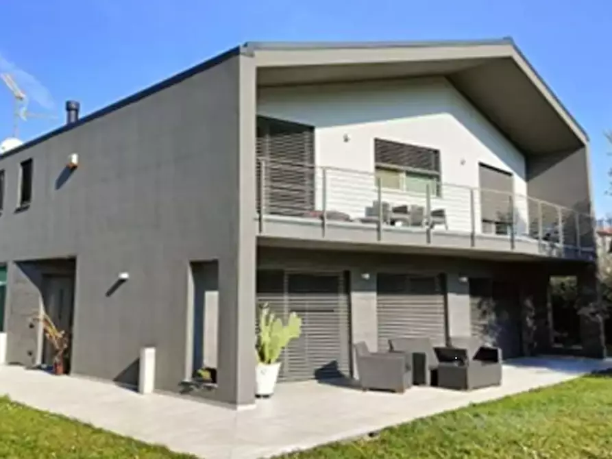 Immagine 1 di Capannone industriale in vendita  in Via Colombes a Legnano