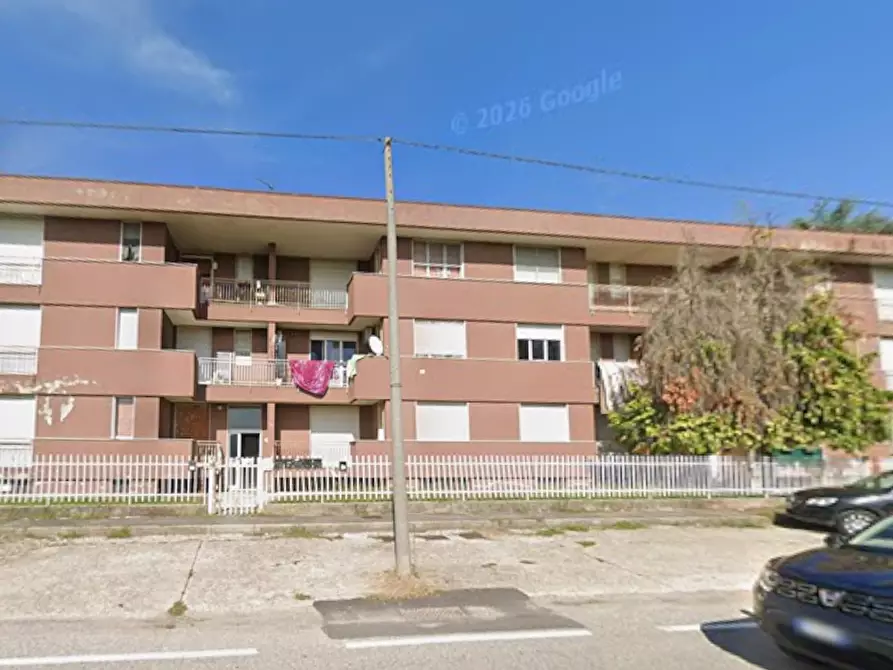 Immagine 8 di Appartamento in vendita  in Via XXIV Maggio a Lonate Pozzolo