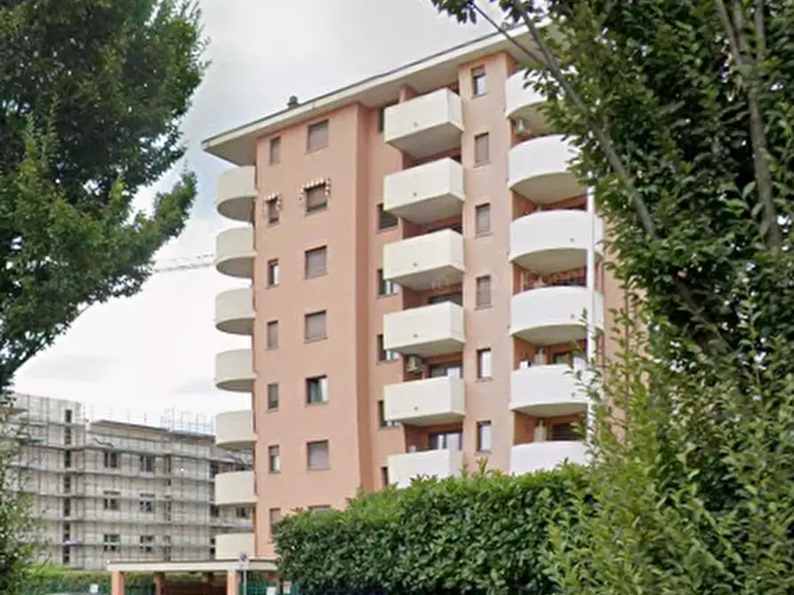 Immagine 7 di Appartamento in vendita  in Via Madre Teresa di Calcutta a Busto Arsizio
