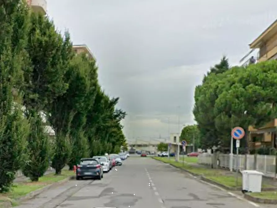 Immagine 11 di Appartamento in vendita  in Via Madre Teresa di Calcutta a Busto Arsizio