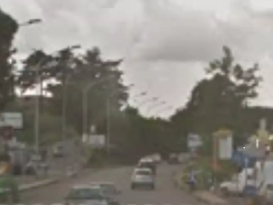 Immagine 7 di Posto auto in vendita  in Via Casilina a Roma