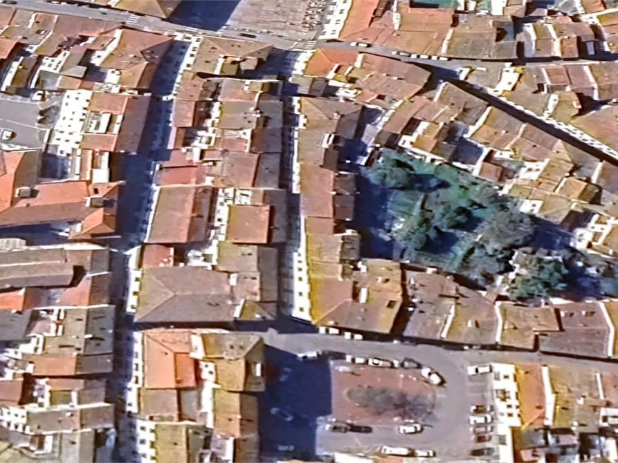 Immagine 8 di Appartamento in vendita  in Via A. Checchi  a Fucecchio