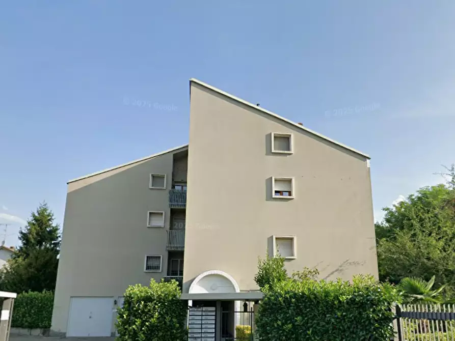 Immagine 3 di Appartamento in vendita  in Via Bainsizza a Legnano