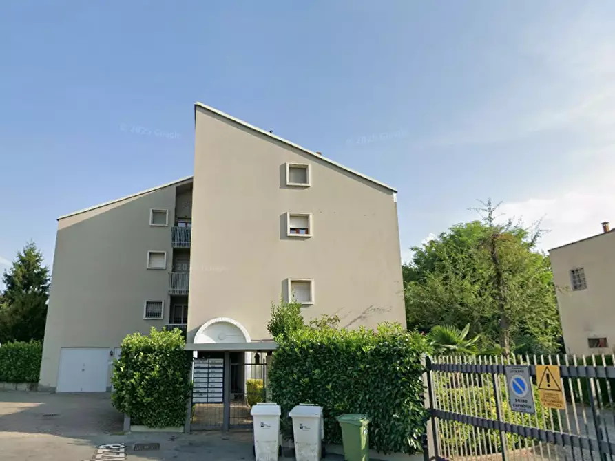 Immagine 4 di Appartamento in vendita  in Via Bainsizza a Legnano