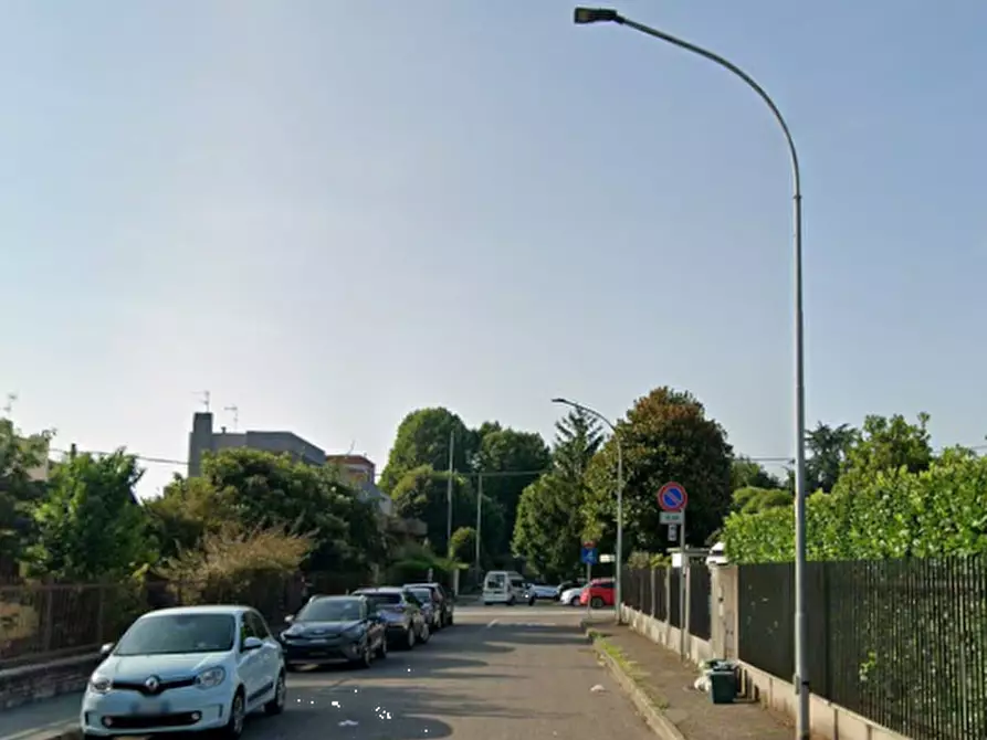 Immagine 12 di Appartamento in vendita  in Via Bainsizza a Legnano