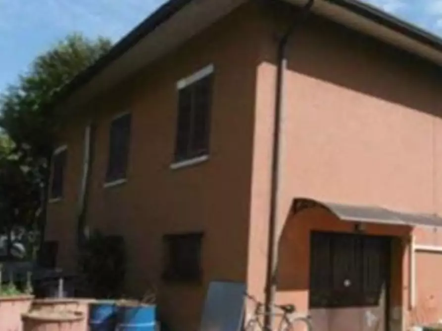 Immagine 2 di Casa indipendente in vendita  in Via Morengo  a Isorella