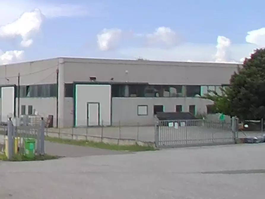 Immagine 2 di Laboratorio in vendita  in Via Nazionale a Canaro