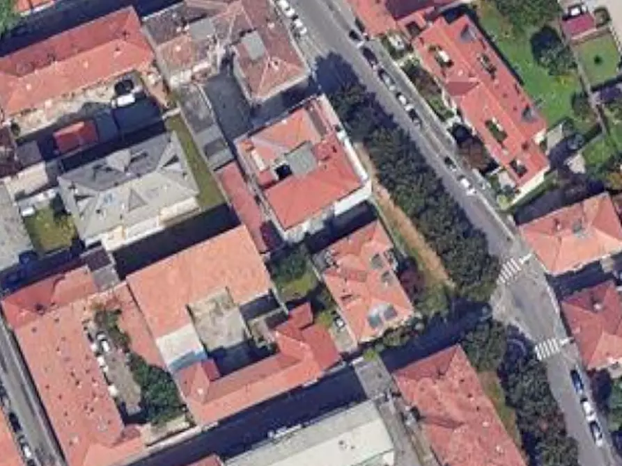 Immagine 15 di Appartamento in vendita  in Via Mazzini a Legnano