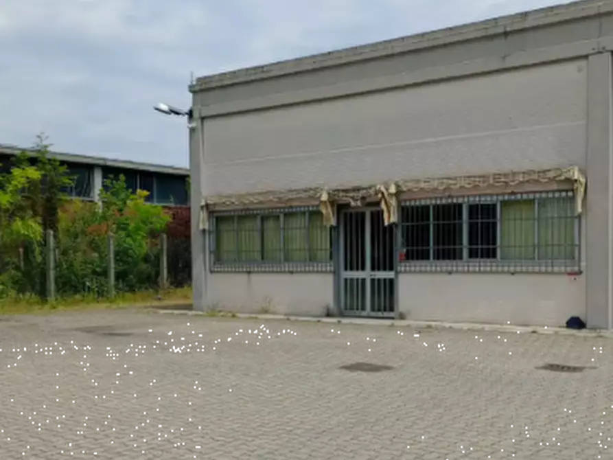 Immagine 8 di Capannone industriale in vendita  in Via dell'Industria a Cura Carpignano