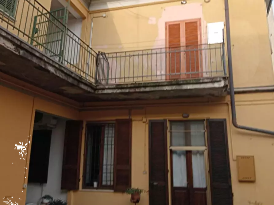 Immagine 3 di Appartamento in vendita  in Via Ugo Bassi a Voghera