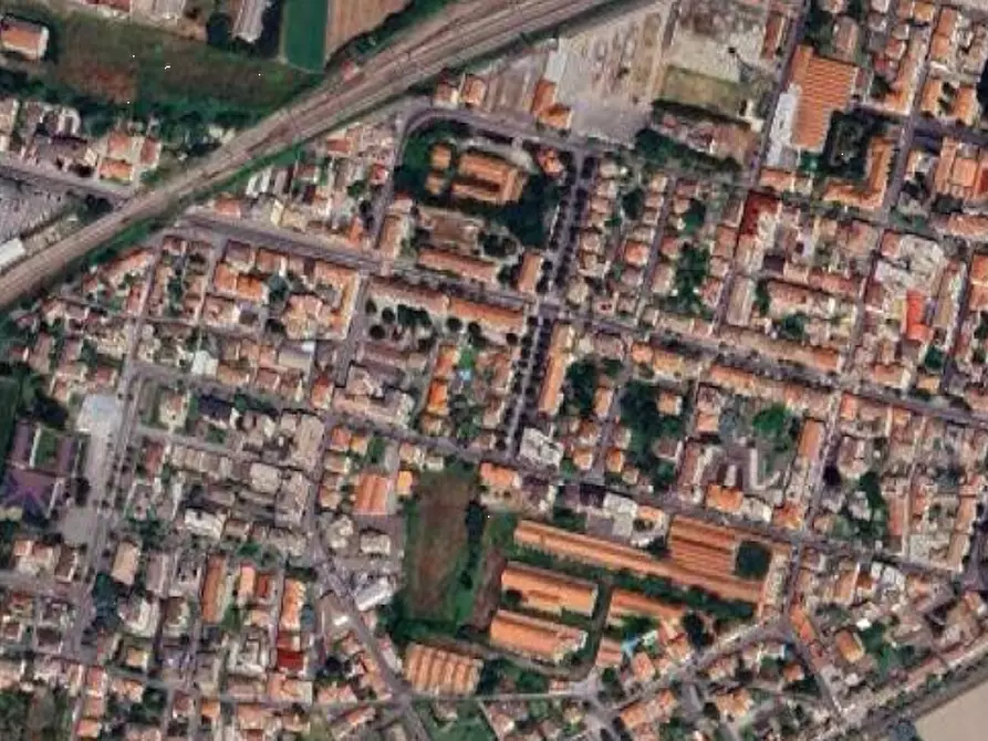 Immagine 12 di Appartamento in vendita  in Via Ugo Bassi a Voghera