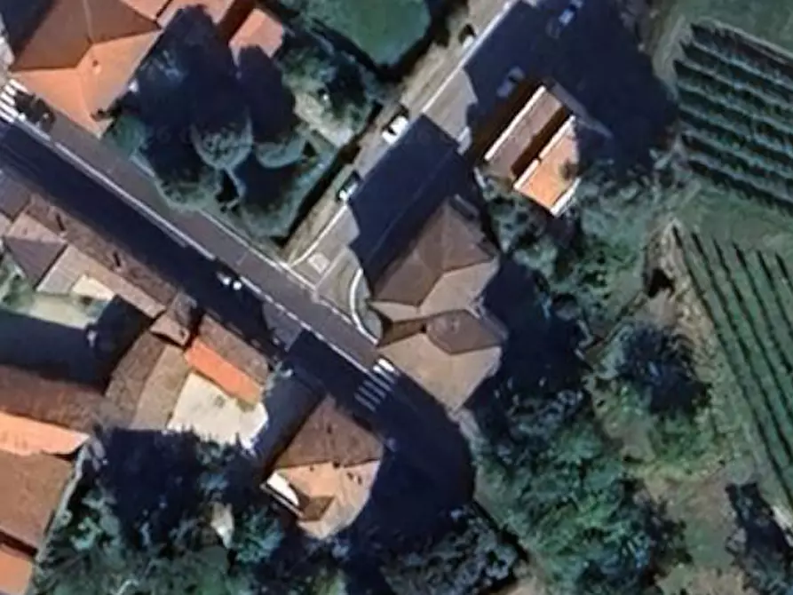 Immagine 7 di Appartamento in vendita  in Viale Amedeo di Savoia Duca d’Aosta a Casteggio