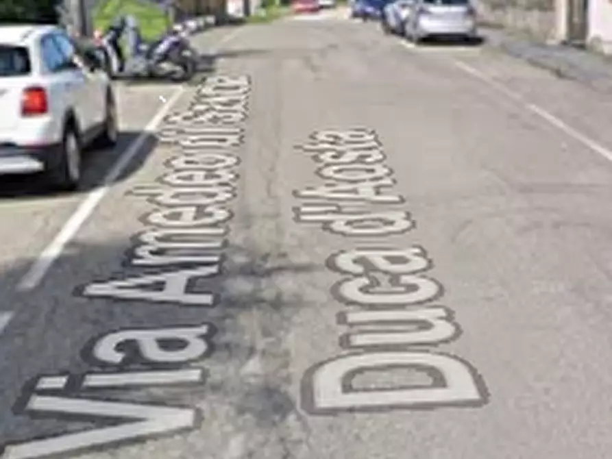 Immagine 9 di Appartamento in vendita  in Viale Amedeo di Savoia Duca d’Aosta a Casteggio