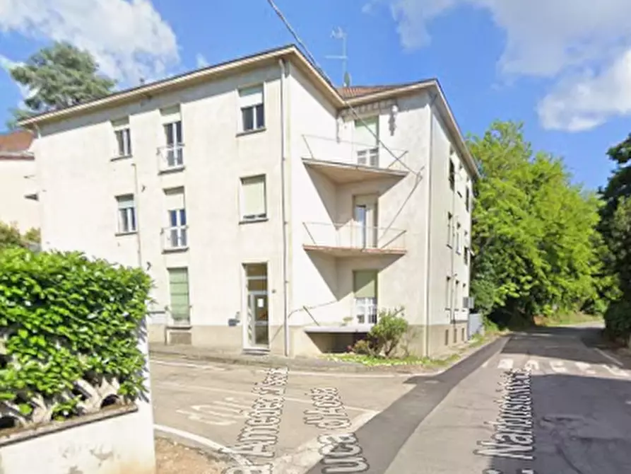 Immagine 18 di Appartamento in vendita  in Viale Amedeo di Savoia Duca d’Aosta a Casteggio