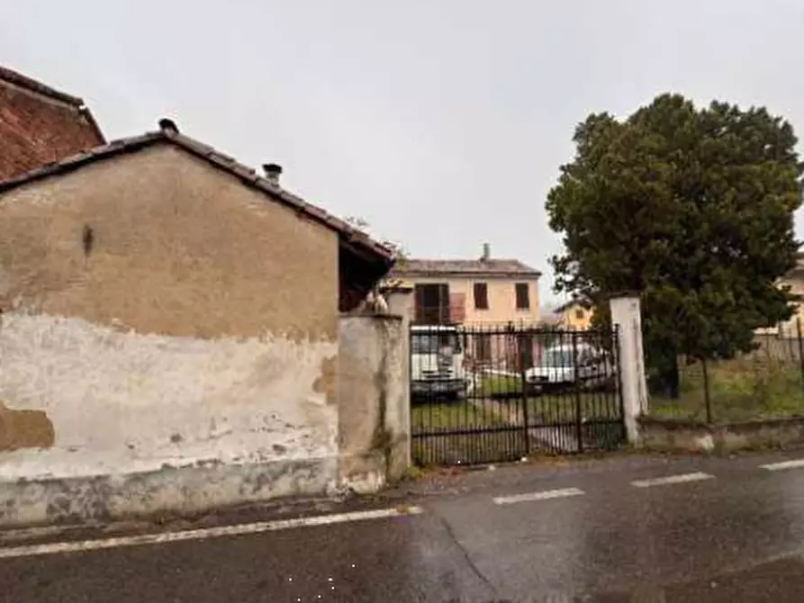 Immagine 16 di Casa indipendente in vendita  in Via Carlo Albani  a Gropello Cairoli
