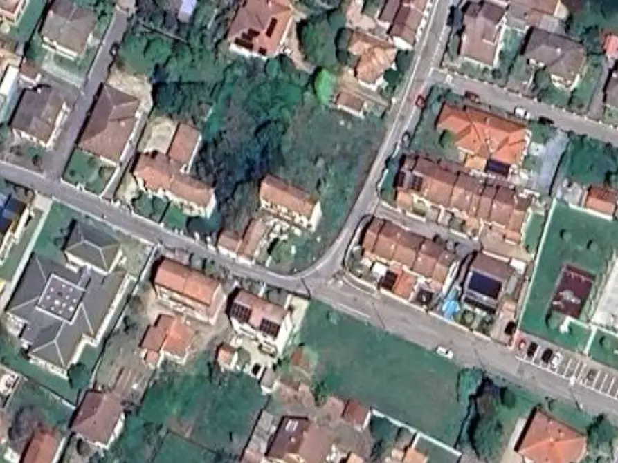 Immagine 19 di Casa indipendente in vendita  in Via Carlo Albani  a Gropello Cairoli