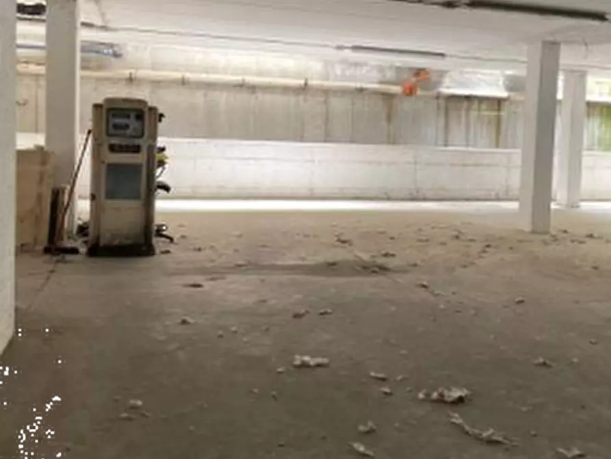 Immagine 5 di Negozio in vendita  in Via Fratelli Oscar e Olves di Prata a Brescia