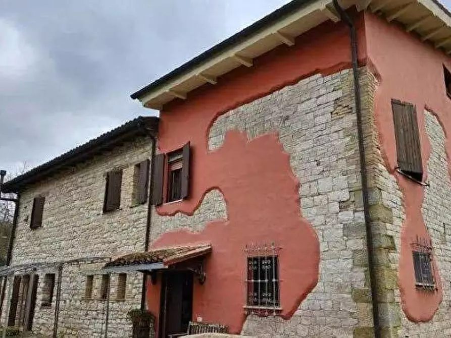 Immagine 5 di Appartamento in vendita  in Località Valrea a Pergola