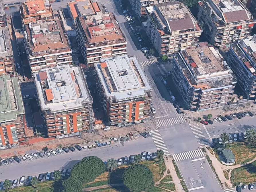 Immagine 16 di Appartamento in vendita  in Via Isole del Capoverde a Roma