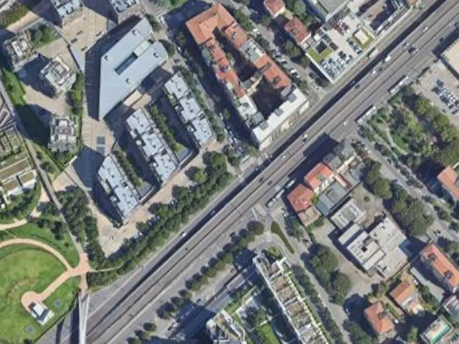 Immagine 11 di Ufficio in vendita  in Viale Renato Serra a Milano