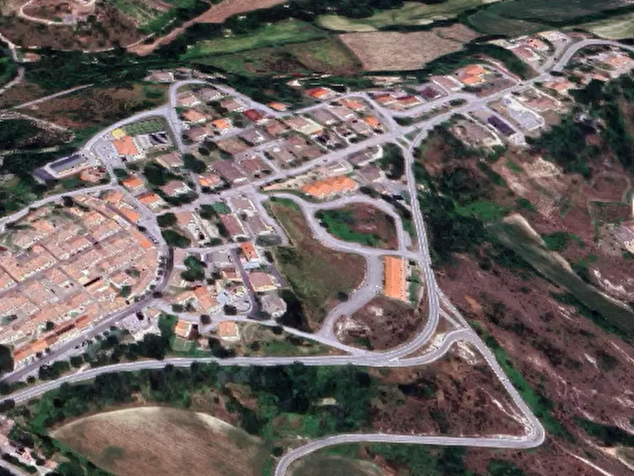 Immagine 6 di Negozio in vendita  in Via Piave  a Pergola