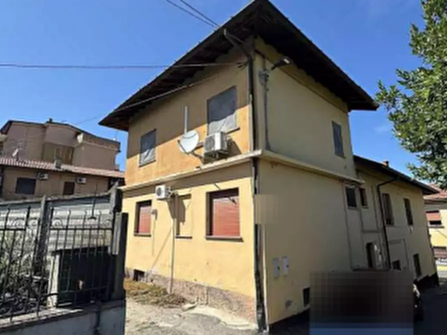 Immagine 3 di Appartamento in vendita  in Via Garibaldi a Arsago Seprio