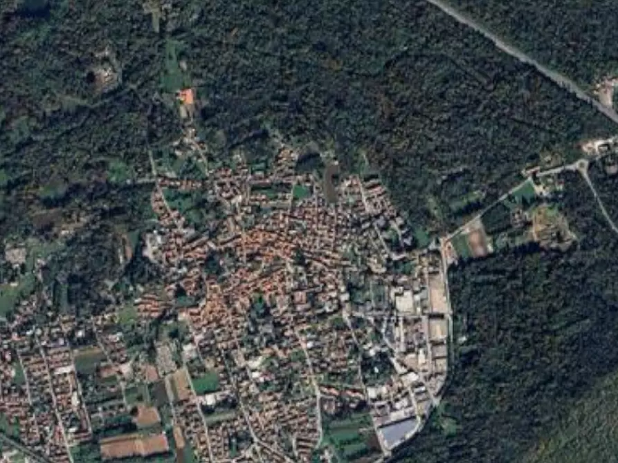 Immagine 9 di Appartamento in vendita  in Via Garibaldi a Arsago Seprio