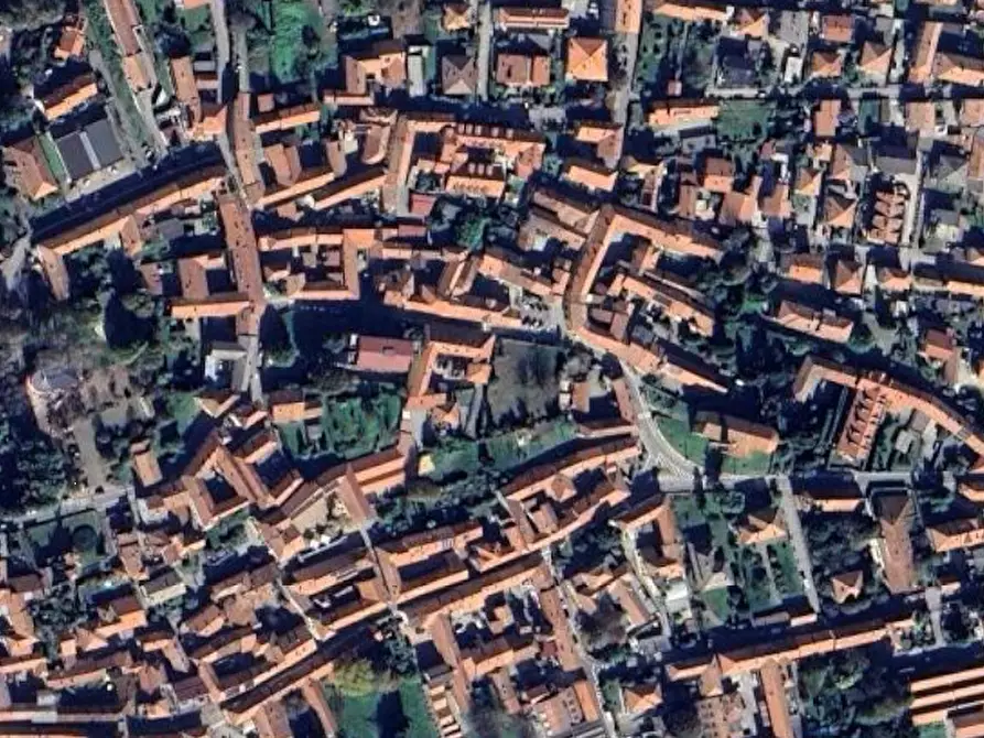 Immagine 10 di Appartamento in vendita  in Via Garibaldi a Arsago Seprio