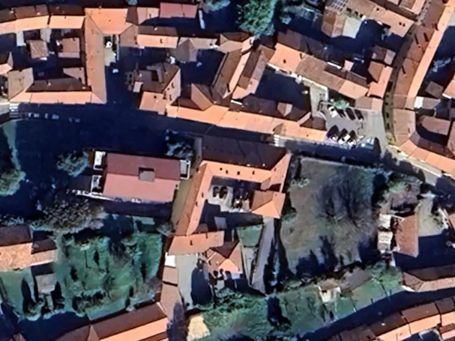 Immagine 11 di Appartamento in vendita  in Via Garibaldi a Arsago Seprio