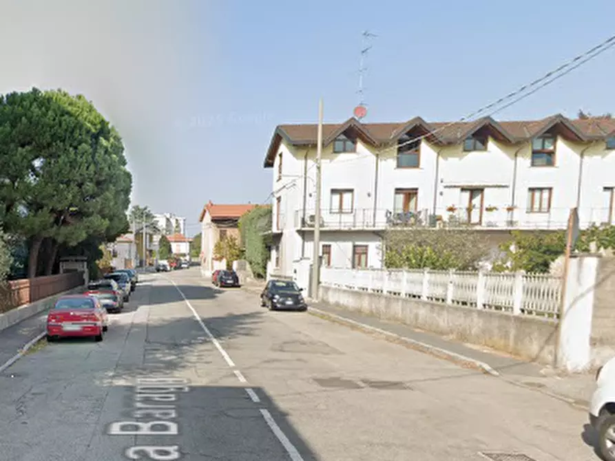 Immagine 18 di Appartamento in vendita  in Via Baraggioli  a Busto Arsizio