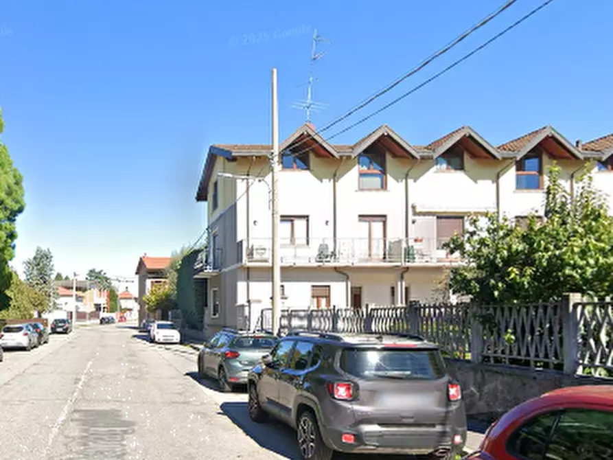 Immagine 21 di Appartamento in vendita  in Via Baraggioli  a Busto Arsizio