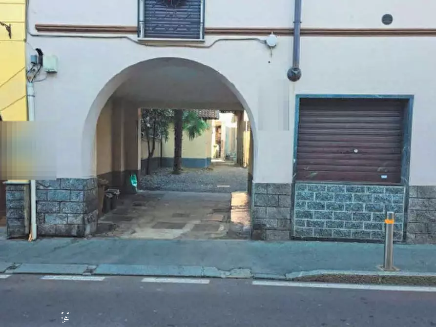 Immagine 10 di Appartamento in vendita  in Via Monsignor Paleari a Pogliano Milanese