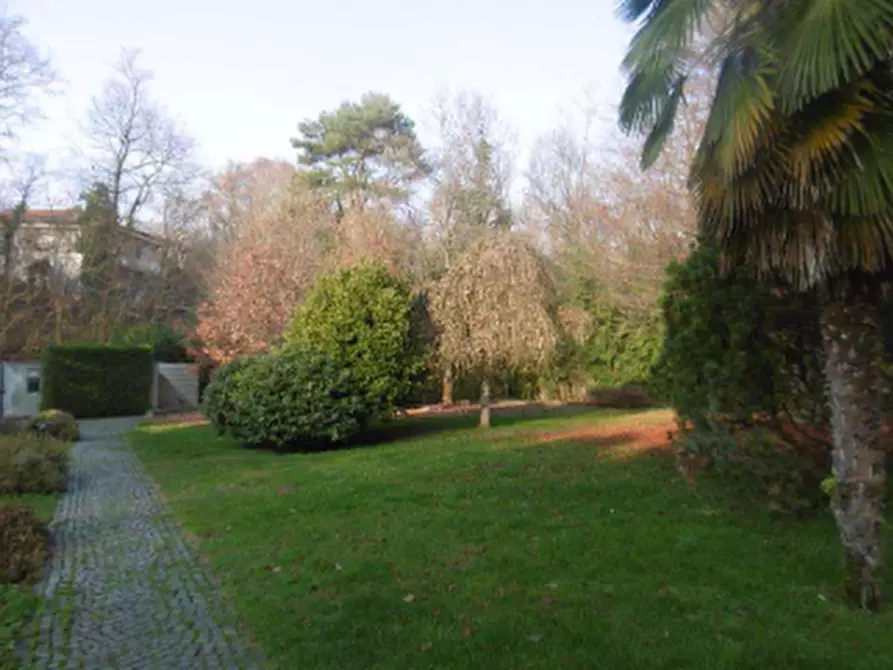 Immagine 42 di Villa in vendita  in Via Cerone a Nosate