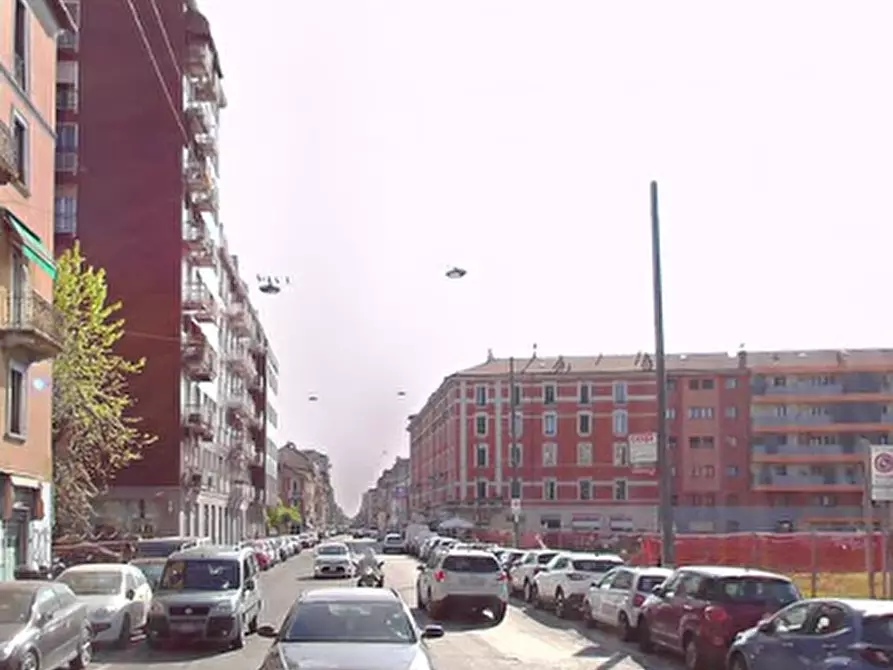 Immagine 15 di Appartamento in vendita  in Via Padova a Milano