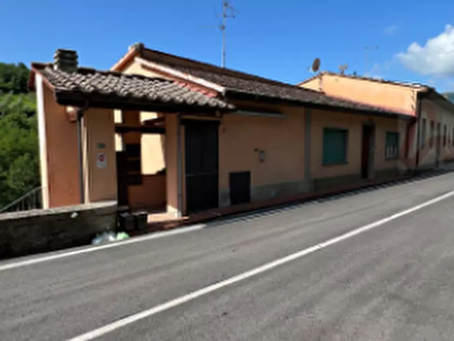 Immagine 1 di Appartamento in vendita  in via ettore pinzani a Dicomano