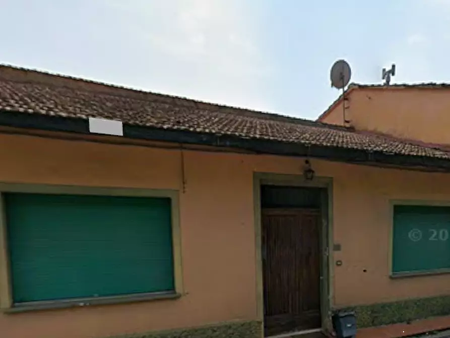 Immagine 10 di Appartamento in vendita  in via ettore pinzani a Dicomano