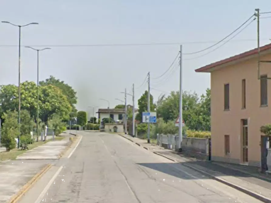 Immagine 14 di Appartamento in vendita  in Via S. Rocco a Fiesse